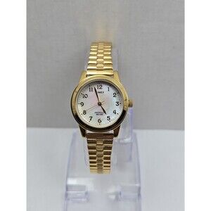 Timex Essex Avenue Indiglo Womens Watch 25mm MOP Dial Silver Tone New Battery